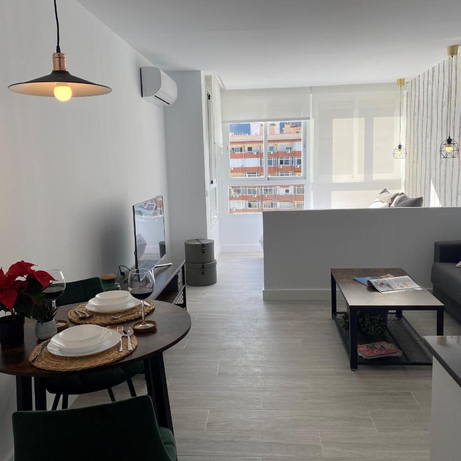 Carmen'S Cozy Apartment ตอร์เรโมลิโนส ภายนอก รูปภาพ